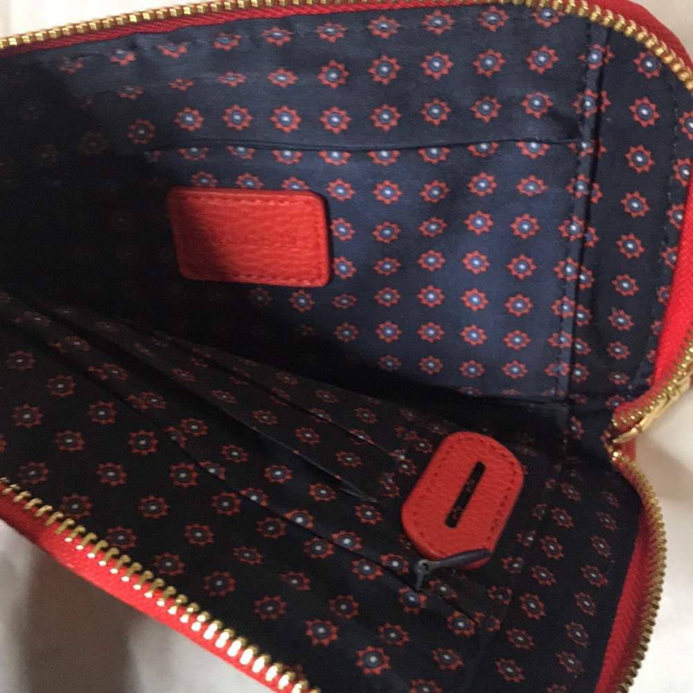 Wristlet - Picture 2 of 4